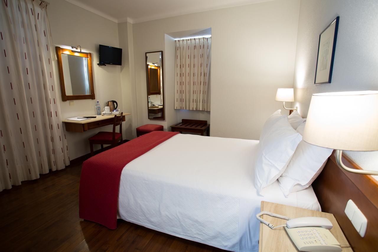 Hotel Solaris Сетубал Экстерьер фото