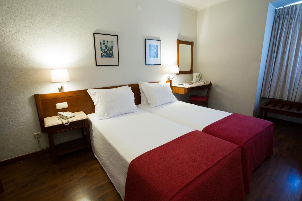 Hotel Solaris Сетубал Экстерьер фото