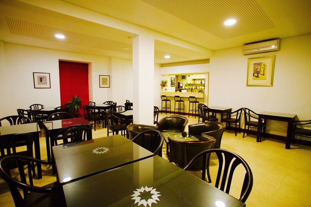 Hotel Solaris Сетубал Экстерьер фото